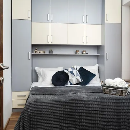 Adelaida Apartmanhotel Szarajevó