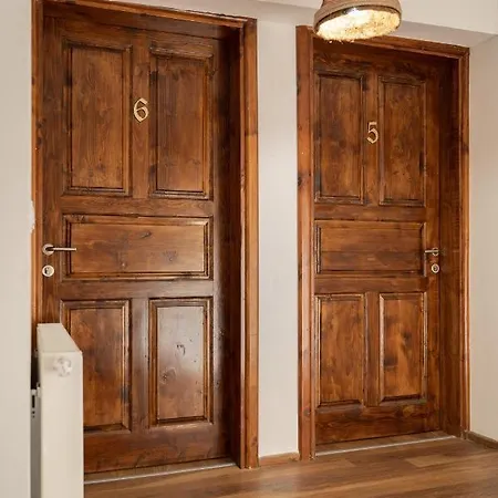 Apartmanhotel Adelaida 4*