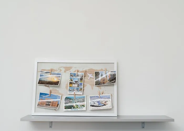 アパートホテル Adelaida 4*